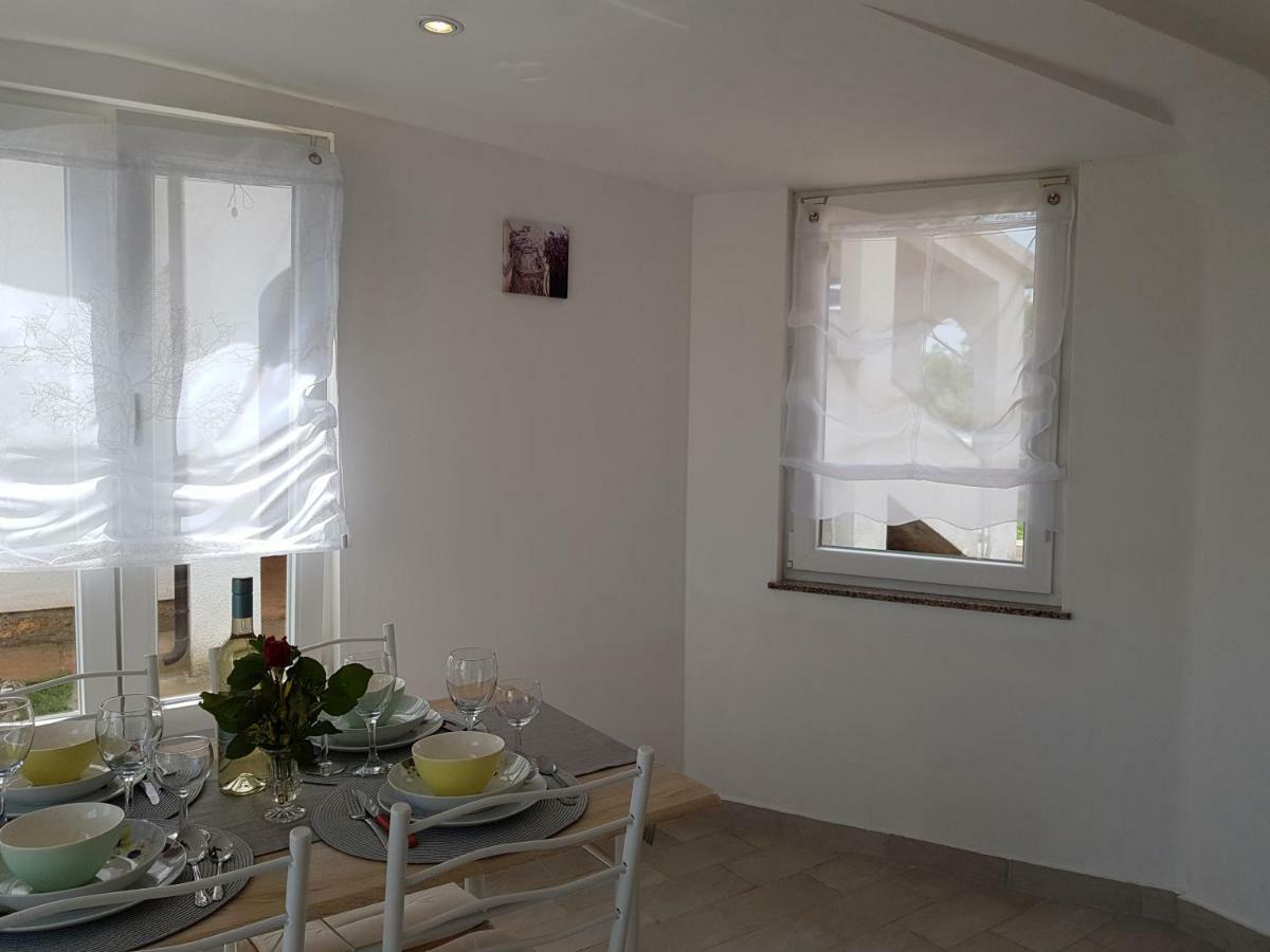 Apartment Ulika Marčana 外观 照片